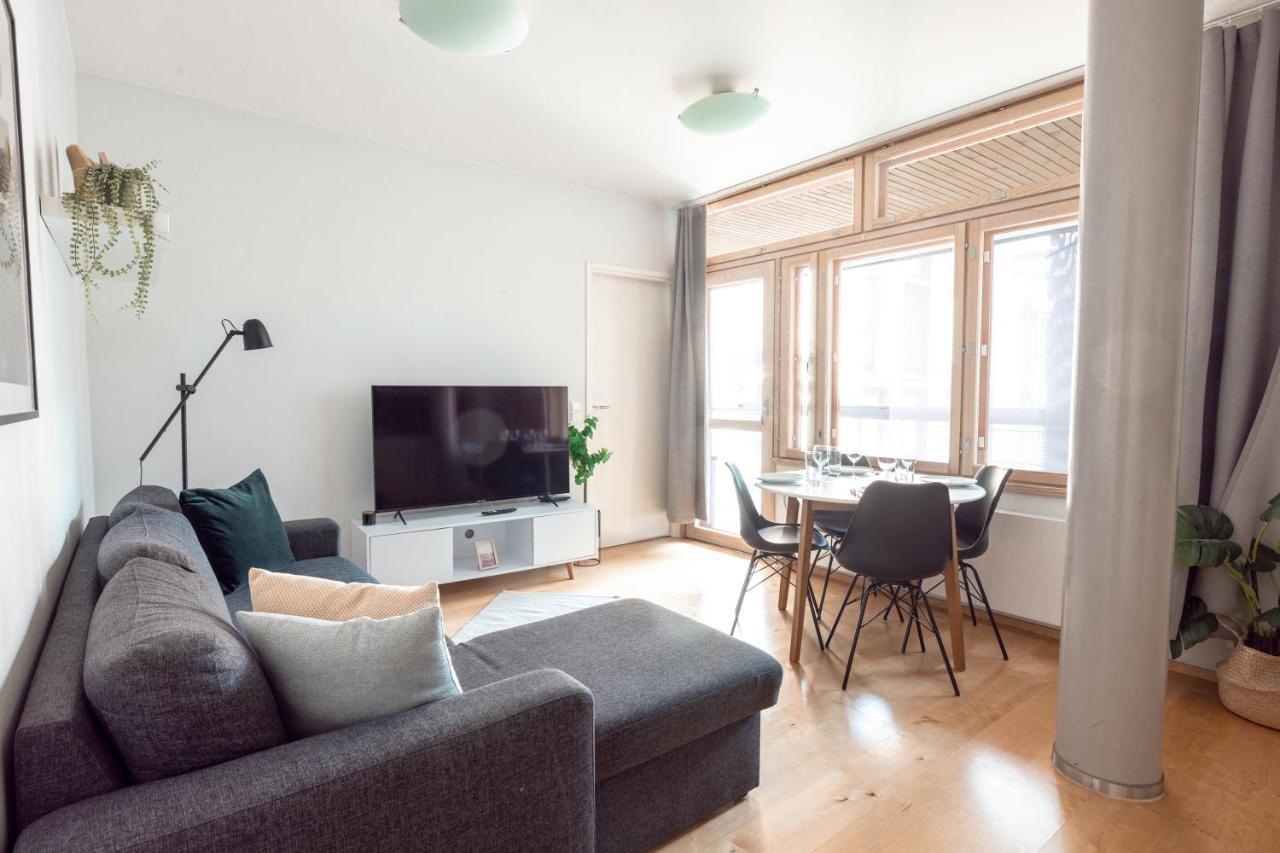 2Ndhomes Stylish 1Br Home With Balcony And Sauna In Kamppi Center Helsinki Esterno foto
